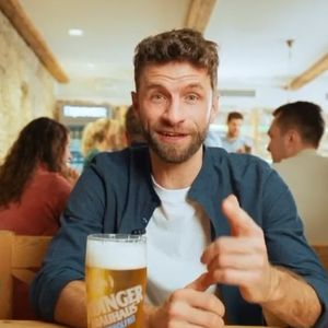 Thomas Müller, Schafkopflegende