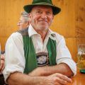 schafkopf-wiesnturnier-2025-schafkopfschule-armbrustschuetzenzelt-KDR65315.jpg